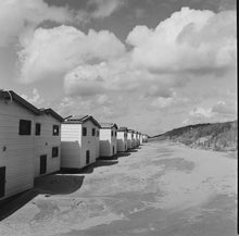 Afbeelding in Gallery-weergave laden, Not sold out, email for info how to order | Hasselblad 503CX + CF 80mm 2.8 T* + A12