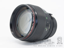 Afbeelding in Gallery-weergave laden, Not sold out, email how to order| Canon FD 85mm 1.2 L | READ