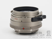 Afbeelding in Gallery-weergave laden, Not sold out, email for info how to order | Leica Summilux 35mm 1.4 Titan