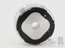 Afbeelding in Gallery-weergave laden, Hasselblad lens mount adapter 40037 | BOXED
