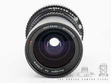 Load image into Gallery viewer, Hasselblad C Distagon 50mm 4.0 T*
