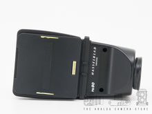Load image into Gallery viewer, Hasselblad PM90 Prism view finder | MINT
