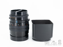 Load image into Gallery viewer, Hasselblad Carl Zeiss Makro Planar CFE 120mm 4.0 | BOXED
